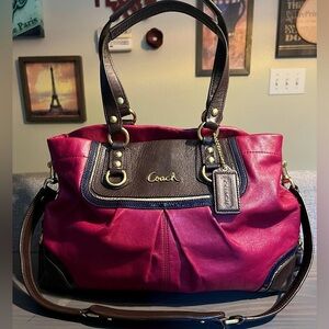 Coach Ashley Leather Color-block Satchel in EUC!